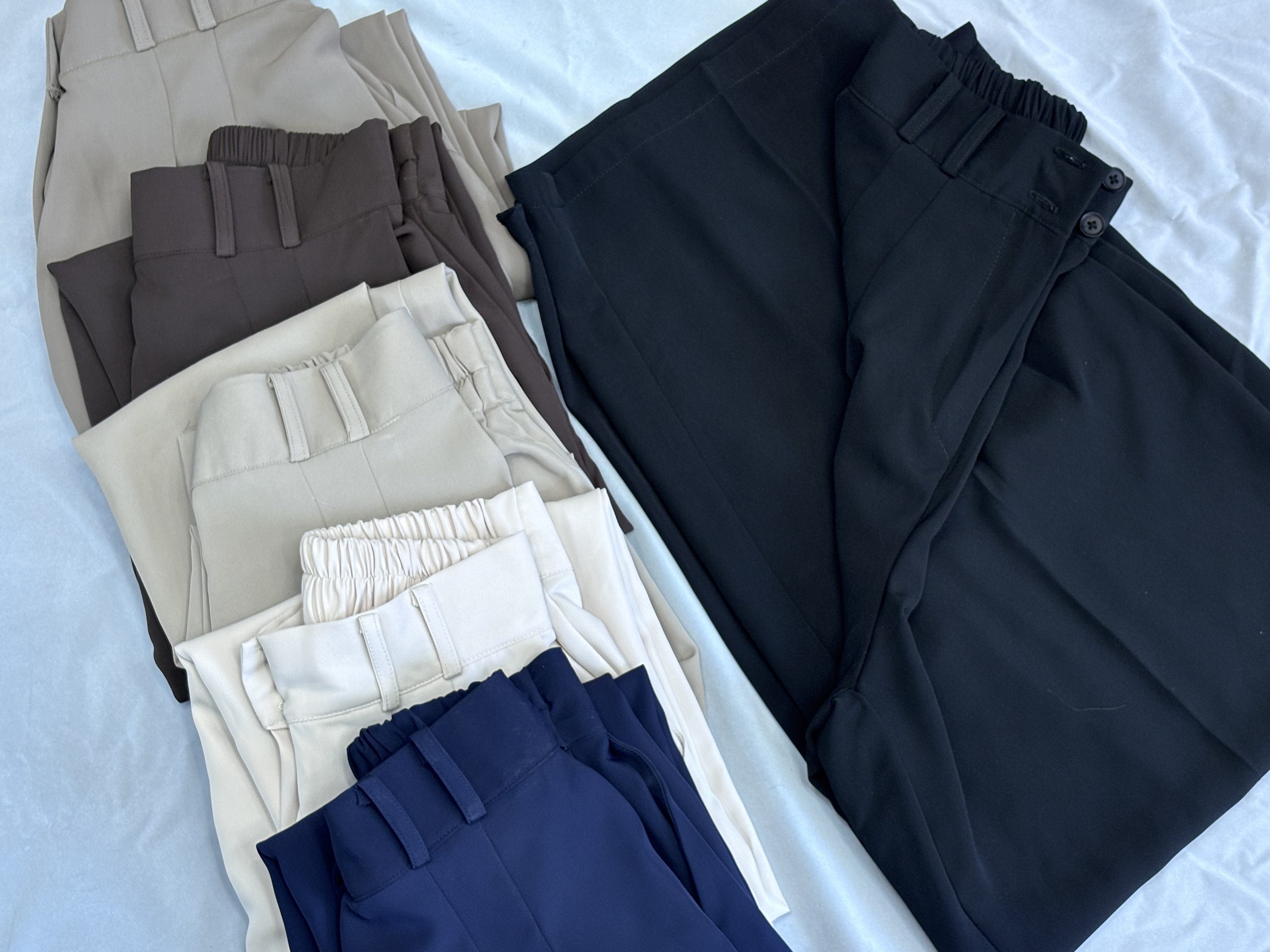 شلوار پارچه ای ریزشی کاترین دررنگبندی بدون چروک